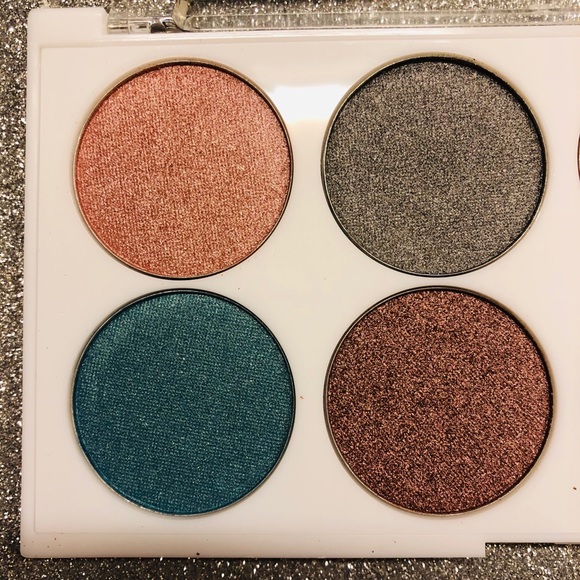 BNIB! Miss Cargo Venice Enchantment Eyeshadow π¨ - Picture 4 of 4